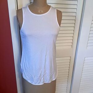 PEACH | white basic muscle t tank XS